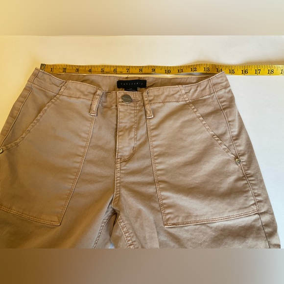 Sanctuary women’s size 27 capris. - Picture 3 of 6